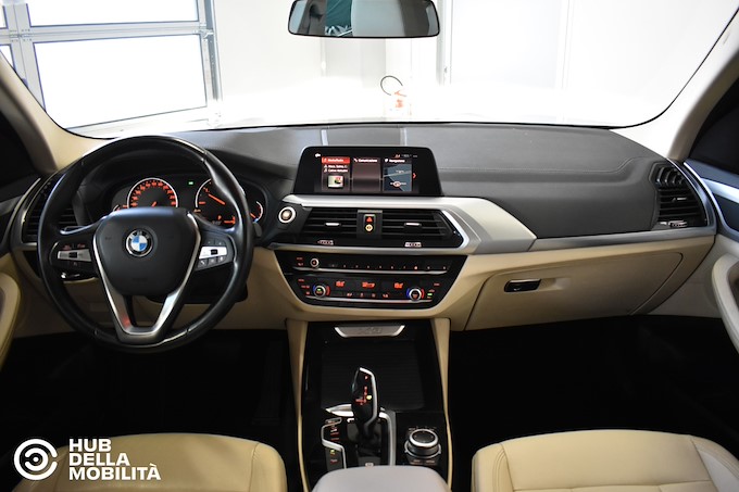 BMW X3 xDrive20d 48V Business Advantage